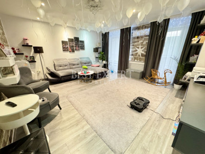 Apartament 4 camere mobilat, utilat si cu Parcare acoperita