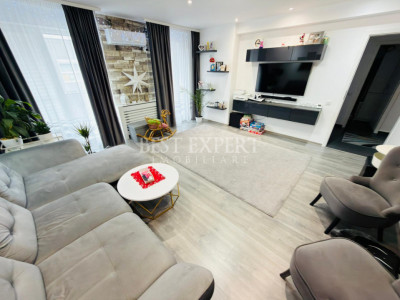 Apartament 4 camere mobilat, utilat si cu Parcare acoperita/Geam Baie