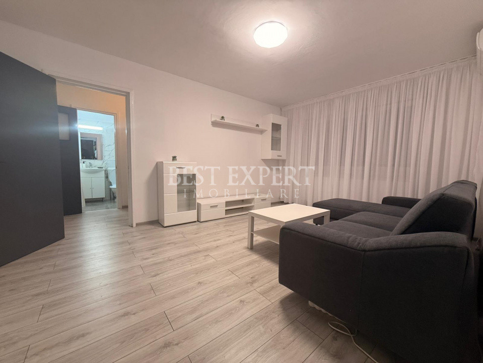 Apartament 3 camere – prima închiriere/ Parcul Titanii