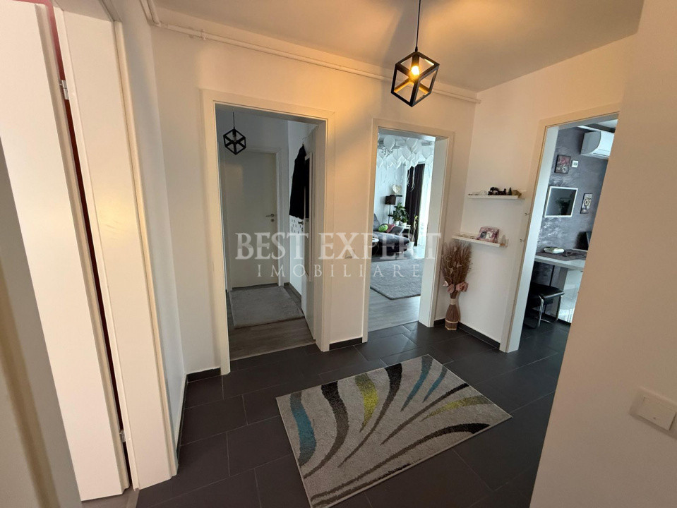 Apartament 5 camere mobilat, utilat si cu Parcare acoperita/Geam Baie