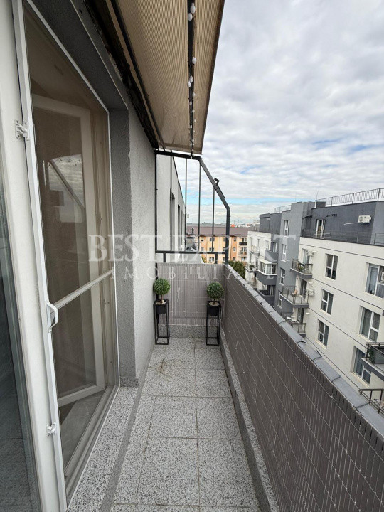 Apartament 5 camere mobilat, utilat si cu Parcare acoperita/Geam Baie