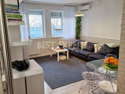 Vilă de vânzare – mobilată și utilată/complex privat zona Pallady