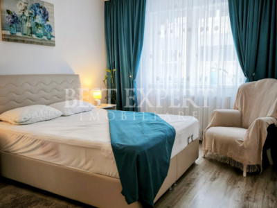 Apartament 3 camere de închiriat – zonă liniștită, parcare, Acces privat 