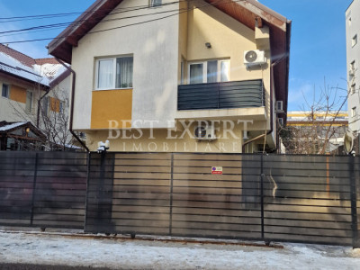 Vilă de vânzare – mobilată și utilată/complex privat zona Pallady